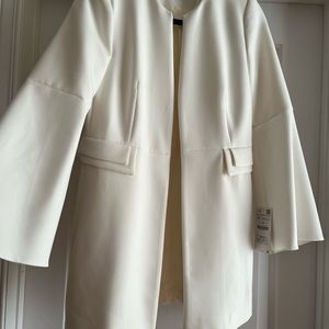 NWT Zara Écru frock bell sleeve jacket size M